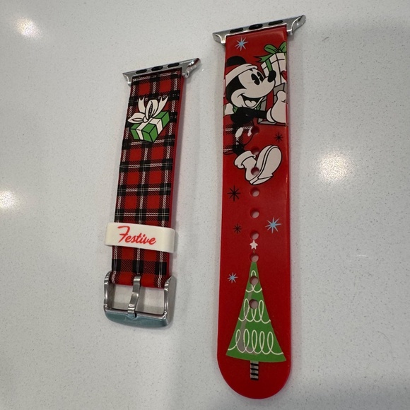 Moby Fox Disney Christmas Watch Band - Picture 2 of 6